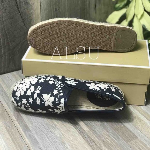 Michael Kors Hastings Espadrille Canvas Navy White - Picture 8 of 8